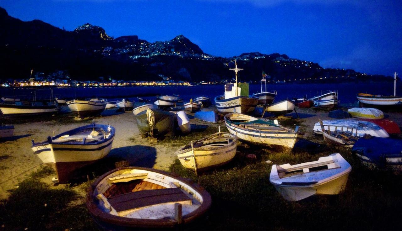 Taormina Holidays Giardini Naxos Exteriör bild